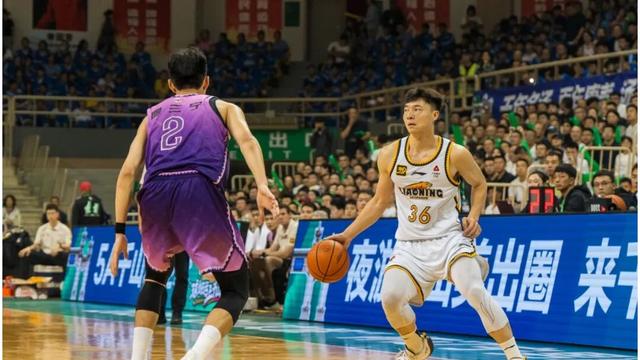 九游-中超赛程吃紧，辽宁本钢赛前调整名单，质疑声仍在，年轻球员得到机会-九游